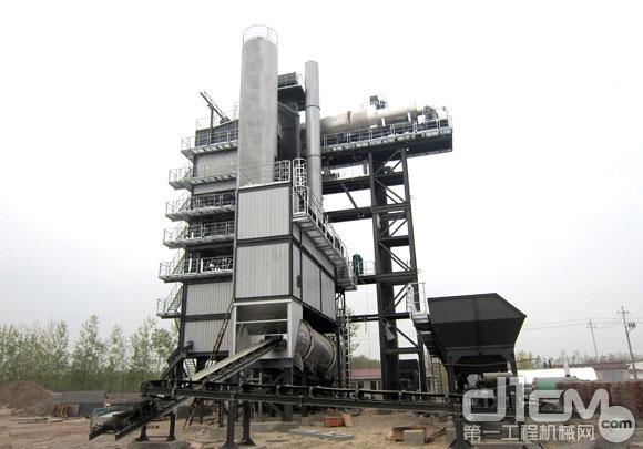 福建铁拓ts3020型沥青厂拌热再生成套设备获中国工程机械年度产品top